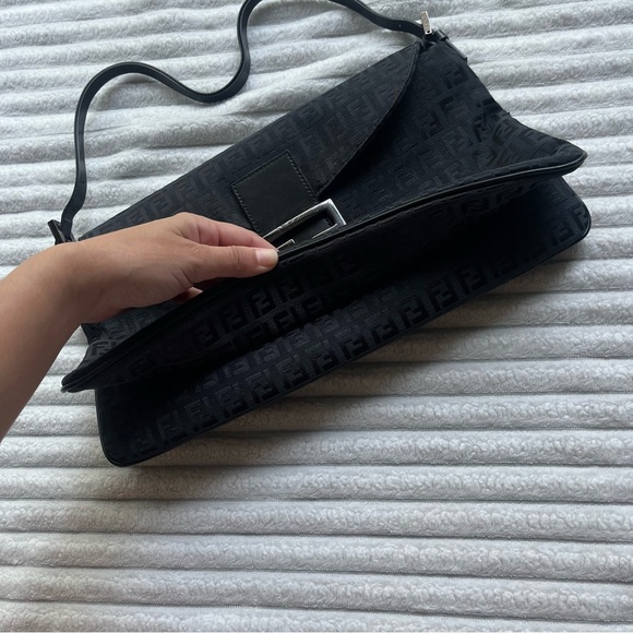 Vintage Fendi Purse - Picture 11 of 14